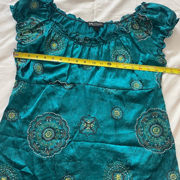 Vintage Emerald green Embroidered Women's Top, size PL - Picture 5 of 7